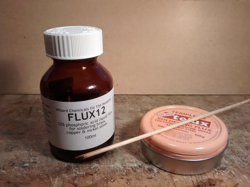 Flux 800 x 600